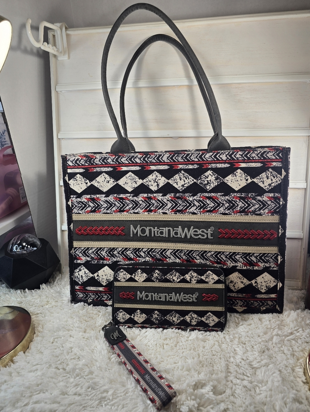 Montana West Black, Cream & Red Aztec Boho Ethnic print Tote with Wristlet